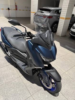 YAMAHA XMAX ABS 